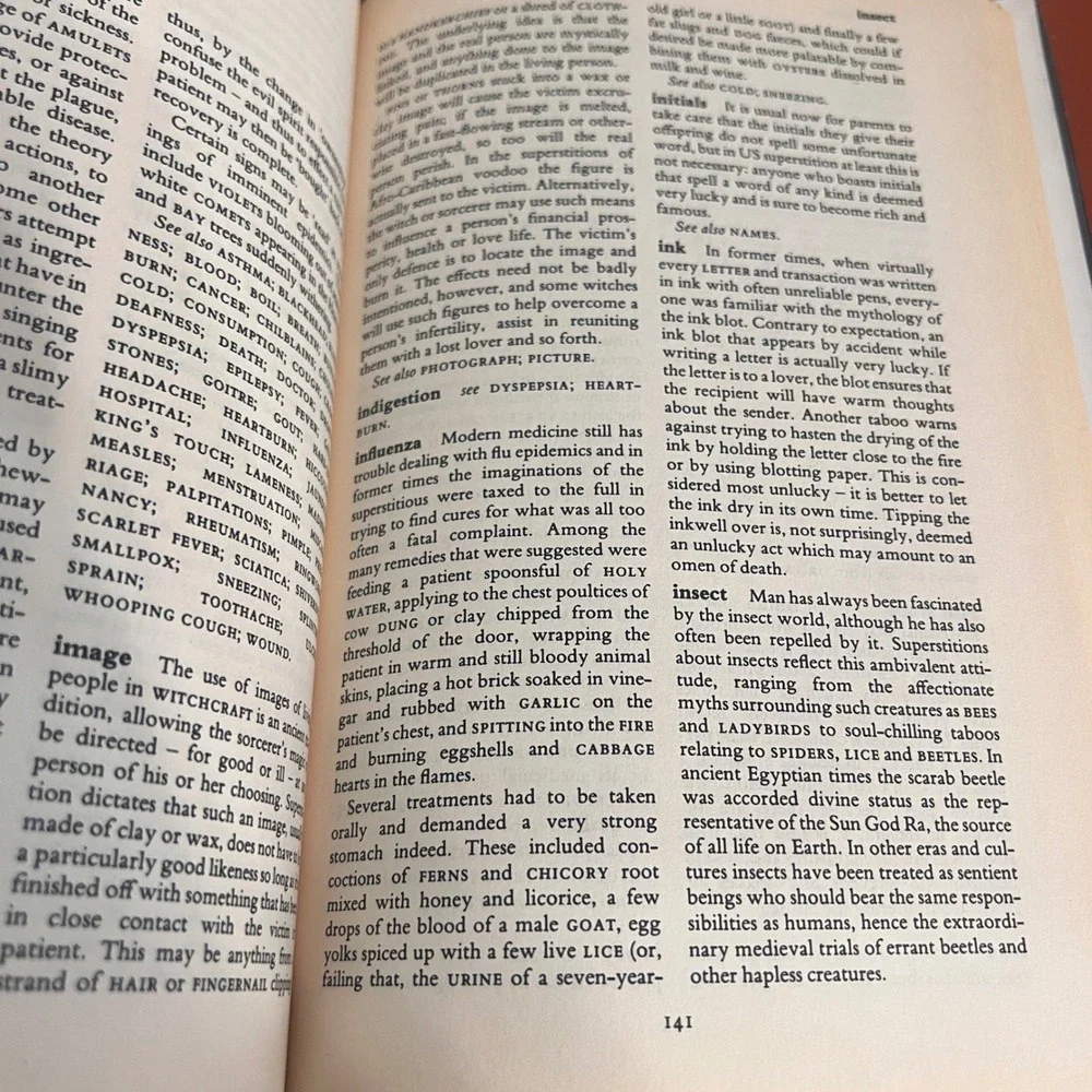 Cassell Dictionary of Superstitions David Pickering 1995 Hardcover First Edition